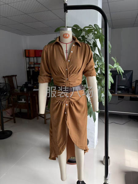 招临工平车4名 ，擅长做跑量货，做完下车结账-第1张图片