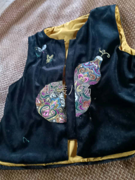 夫妻在辛莊接活，整件衣服，馬甲，里布，膽布，褲子。有活外發聯-第1張圖片