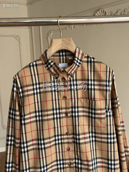 Burberry/巴宝莉 女款拼接织带衬衣领尖扣衣领  格-第2张图片
