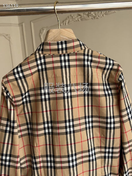 Burberry/巴宝莉 女款拼接织带衬衣领尖扣衣领  格-第8张图片
