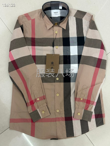 巴宝莉大格子长袖10色    S~2XL-第7张图片