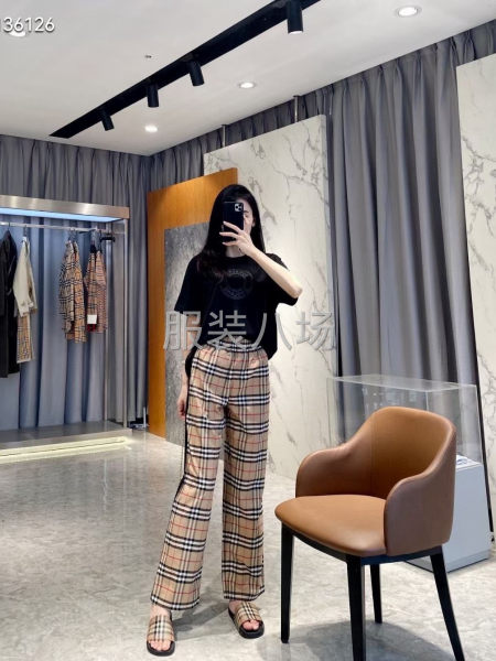 女款巴宝莉黑边长裤 S~XL-第7张图片