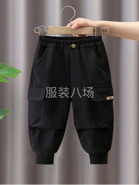 各位行业大佬好！我们是专业三线品牌服装生产商，核心聚焦四大品-第6张图片