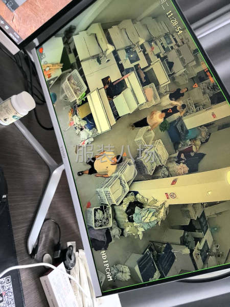 本廠常年生產羽絨服，現招充絨絎線-第2張圖片