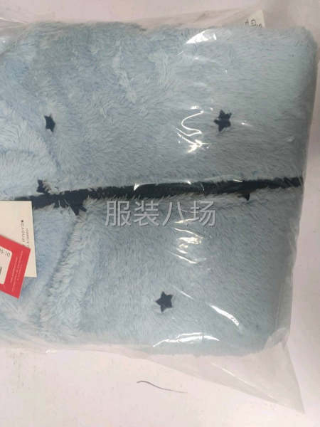 本厂主做睡衣现在需要平车工数名，包吃包住-第1张图片