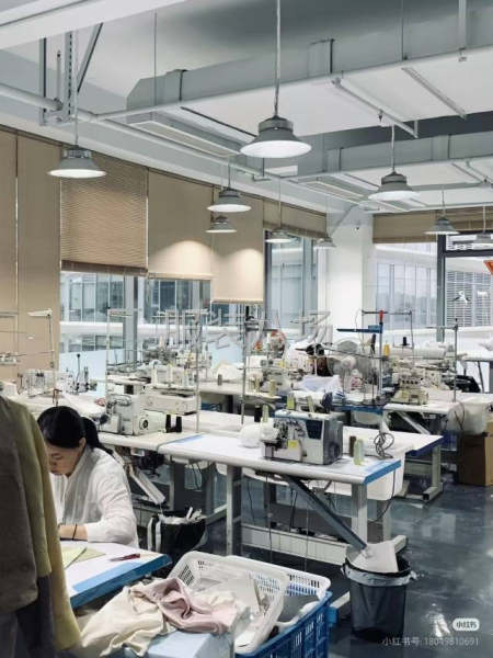 女装，时装，风衣，大衣，西装，西裙，连衣裙，针织衫连衣裙等-第2张图片