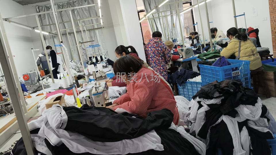 专业生产外贸裤子，儿童网纱裙，爬服，内销儿童唐装，汉服-第1张图片
