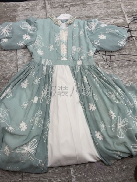 中東單，價(jià)格偏低 裙子有兩層里布一層網(wǎng)紗 做過優(yōu)先-第1張圖片