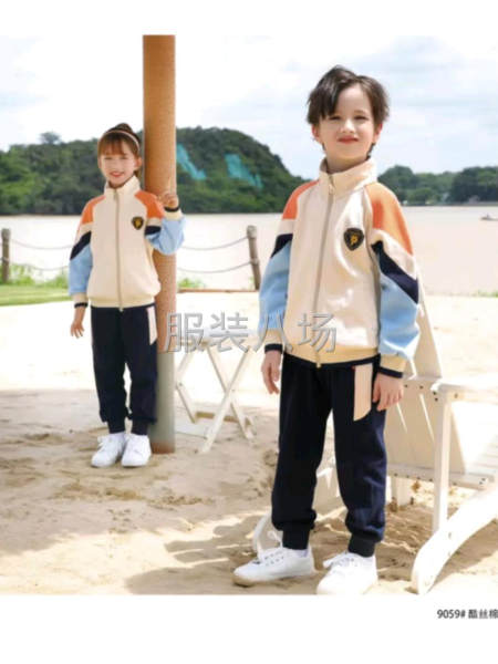 常年外發(fā)加工校服，沖鋒衣-第1張圖片