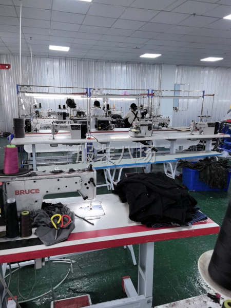 文迅服饰，寻客户-第1张图片