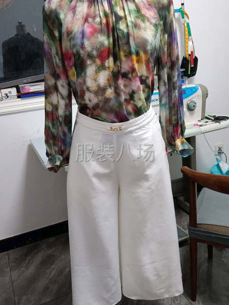 精品女装加工-第2张图片