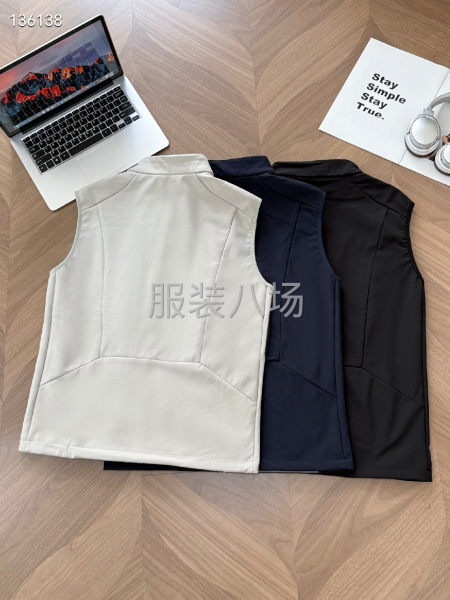 秋冬款薄絨戶外背心上新 KOLON SPOR-第3張圖片