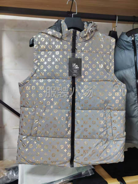 高品羽絨背心尾貨處理-第3張圖片