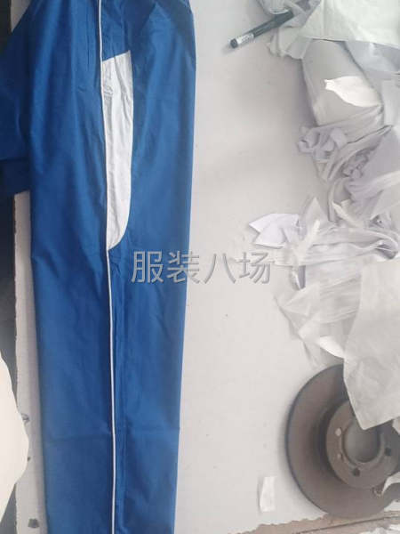校服外发     款式简单-第1张图片