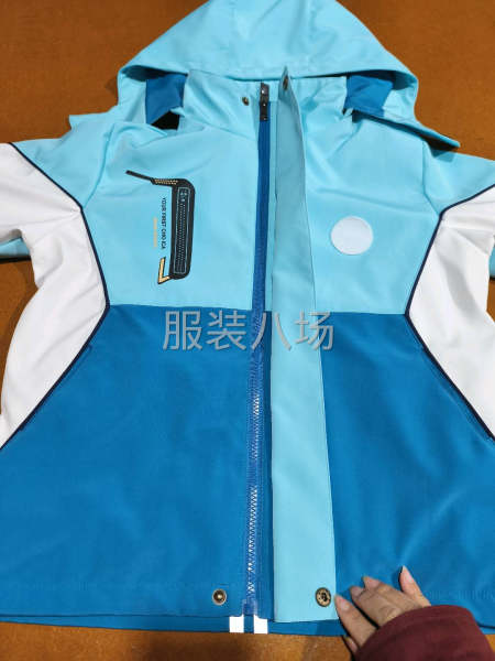 诚接各类梭织针织订单，工作服，校服，风衣等加工生产-第2张图片