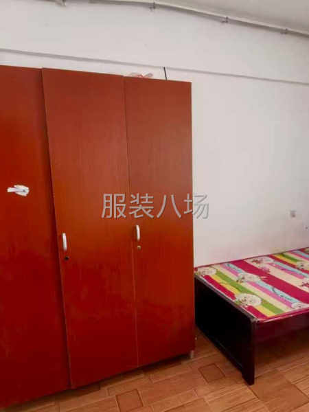 做西服校服流水工序，西服开后叉，车下摆等工序-第2张图片