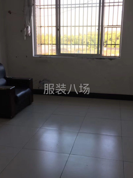 房间宽敞舒适卫生-第5张图片