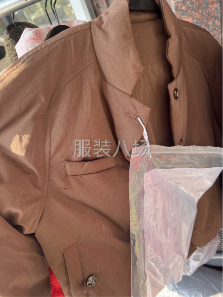 大量羽绒裤，裤子订单-第3张图片