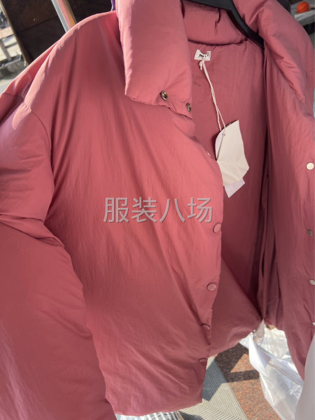 大量羽绒裤，裤子订单-第2张图片