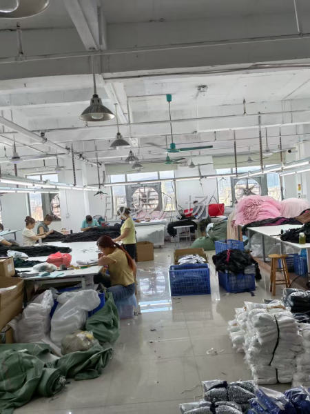 服饰公司找客户：可接各种国外，国内订单，工贸一体-第2张图片