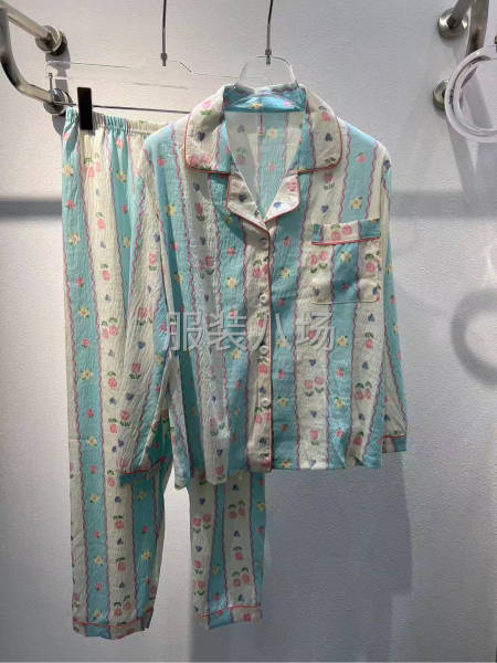 外单 8500套云朵棉  中道 现结 货期一周-第1张图片