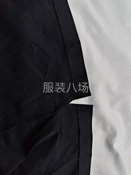 無痕polo衫壓膠  激光切割  壓標(biāo)  燙鉆-第3張圖片