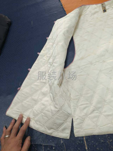 6000件国风马甲外发，半精品。做过的联系！结账方便！-第1张图片