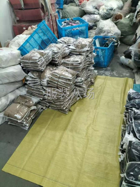 整件車位 流水線車位。檢驗 包裝裁剪師傅。-第1張圖片