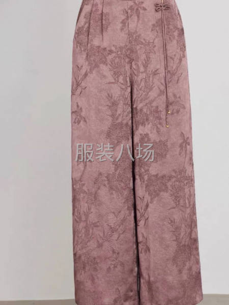 工廠自產自銷的部分產品，特價出清，另承接小衫、女褲、連衣裙加-第1張圖片