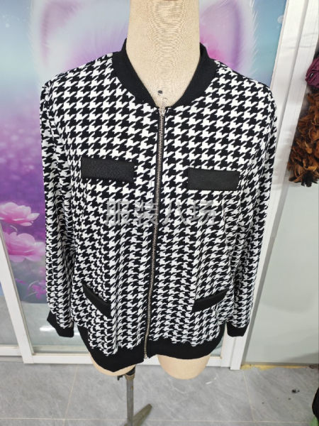 創雅達服飾-第3張圖片