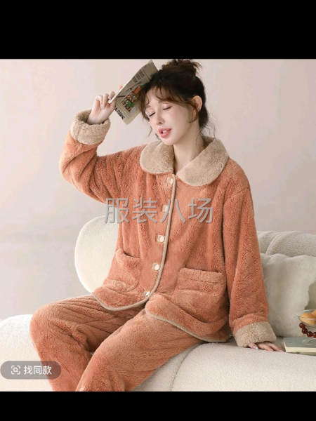 常年常熟銷售睡衣，平車，靠邊，鎖眼訂扣，包裝，打包-第1張圖片