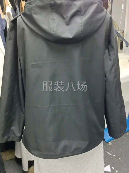 長款短款沖鋒衣-第3張圖片
