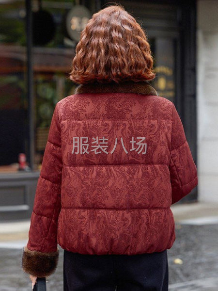 八达市场妈妈着棉衣-第5张图片