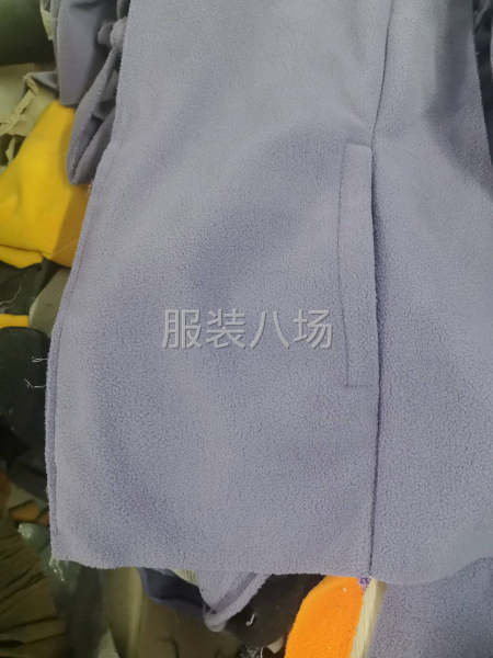 沖鋒衣內(nèi)膽口袋-第1張圖片