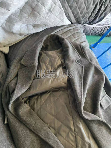 尋合適廠家，六個顏色四個型號一個顏色一萬件，兩批貨-第6張圖片