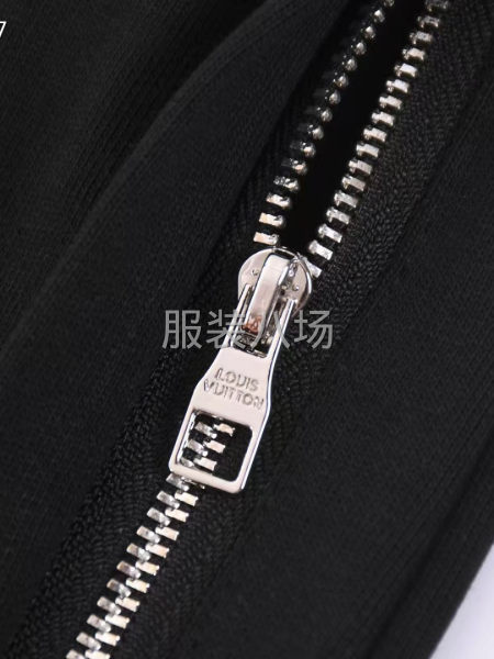 LV男士衛褲  工藝 刺繡-第4張圖片