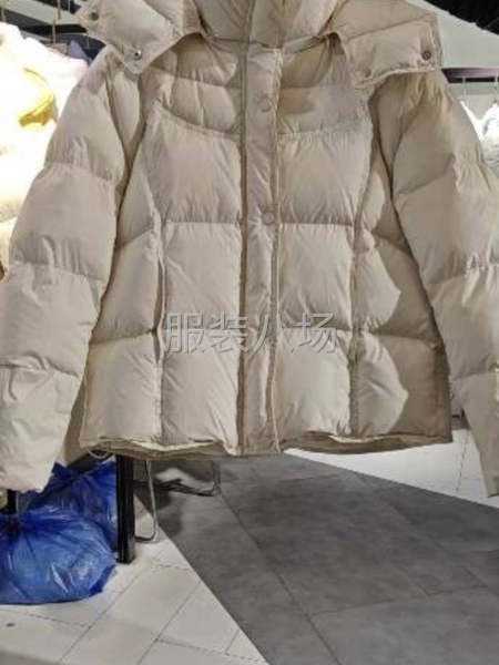 總共四個尺碼，四百件，會有加量反單-第1張圖片