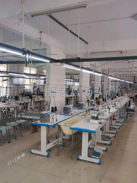 擅長(zhǎng)，小西服，毛呢大衣，小衫，夾克，羽絨服，襯衣等-第1張圖片