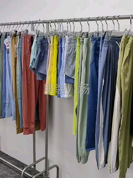 專業做瑜伽服，無縫壓膠polo工廠聯系-第5張圖片