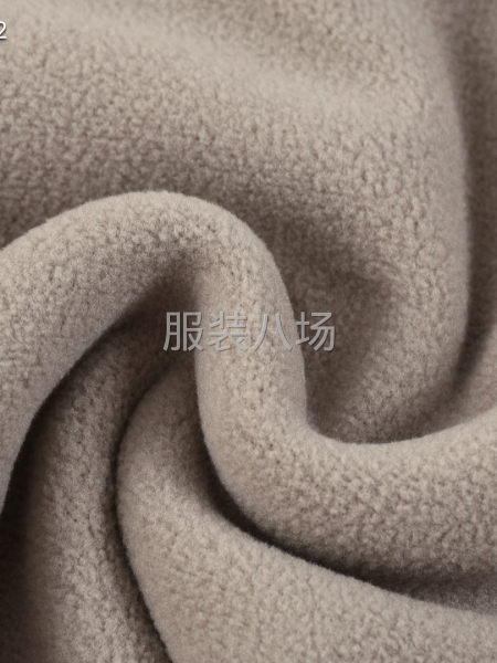 59安德玛情侣装秋冬款三合一外套冲锋衣 黑色-第5张图片