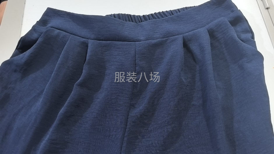 連衣裙 外套 棉衣 短褲 短裙-第1張圖片