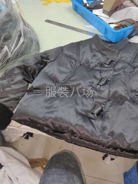 招羽絨服流水車位，量大活多，技術(shù)好的可以保底，-第1張圖片