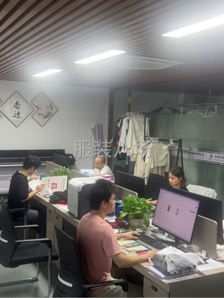 主要歐美時尚時裝類-第6張圖片