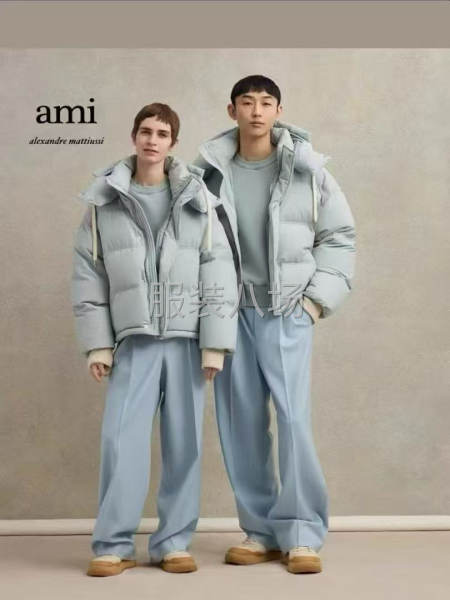 Ami艾米面包羽絨服女款-第3張圖片