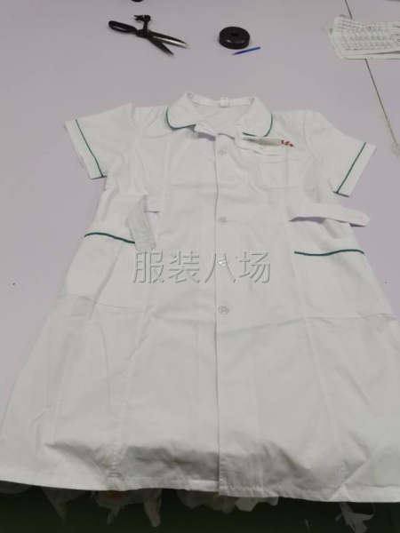 承攬各種精品半精品服裝服飾加工-第4張圖片