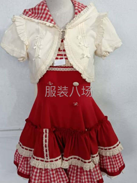 承接，裙子，沖鋒衣，風衣，各種服裝-第2張圖片