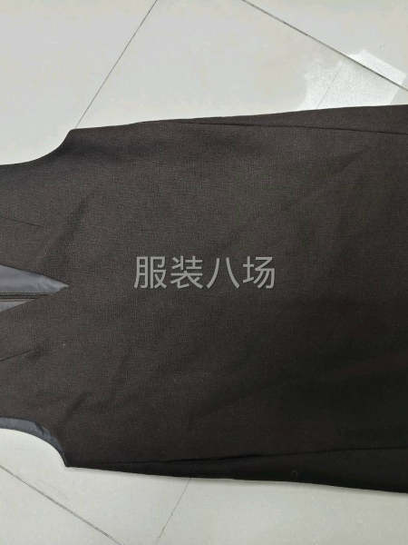 簡單款連衣裙-第1張圖片