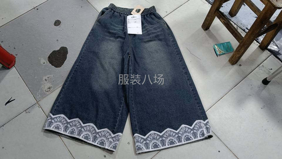 專業做牛仔褲，衛褲，棉衣-第3張圖片