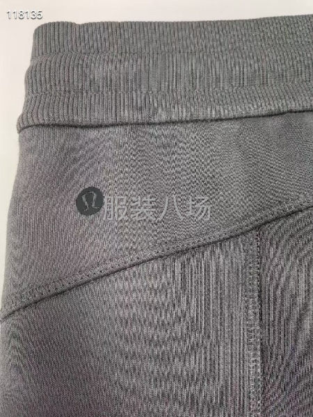 露露女士加绒直筒长裤 380克卫衣拉-第4张图片