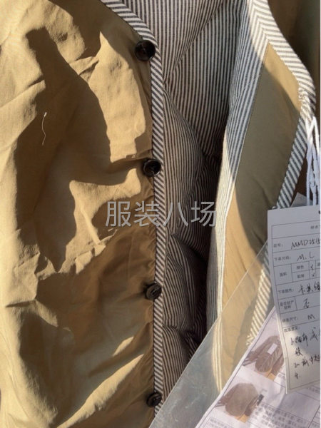 羽絨服，褲子，棉衣 大量返單，貨源充足-第2張圖片